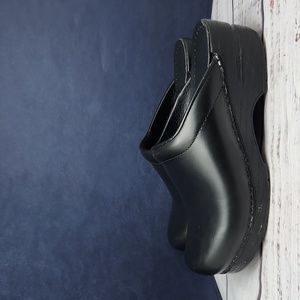 DANSKO | Sonja Black Leather Clogs Mules Slides Backless size 37 6.5 - 7